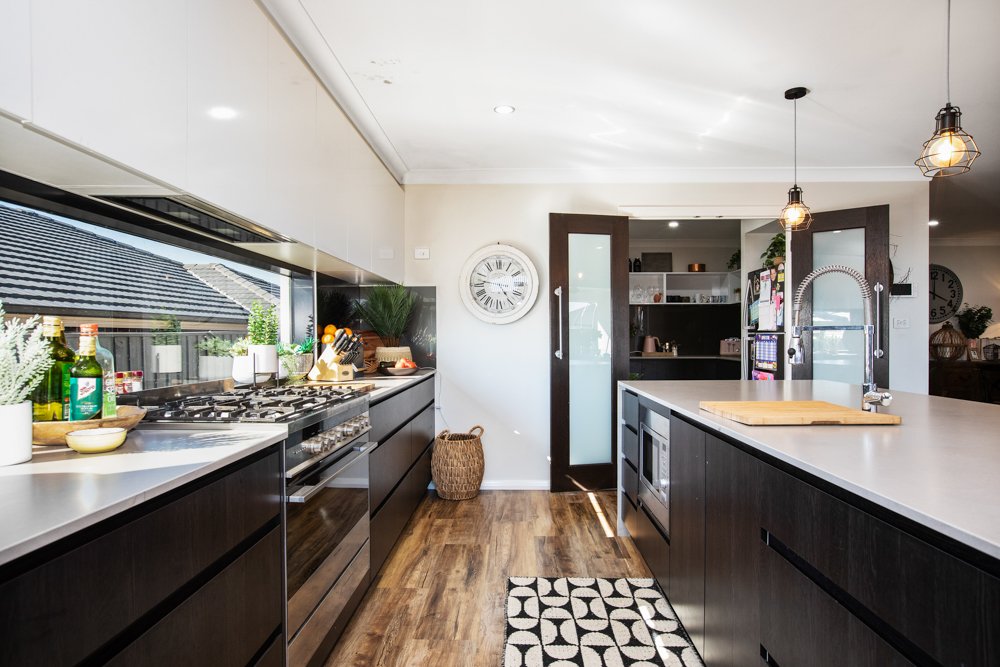 122 Saddlers Drive GILLIESTON HEIGHTS 6