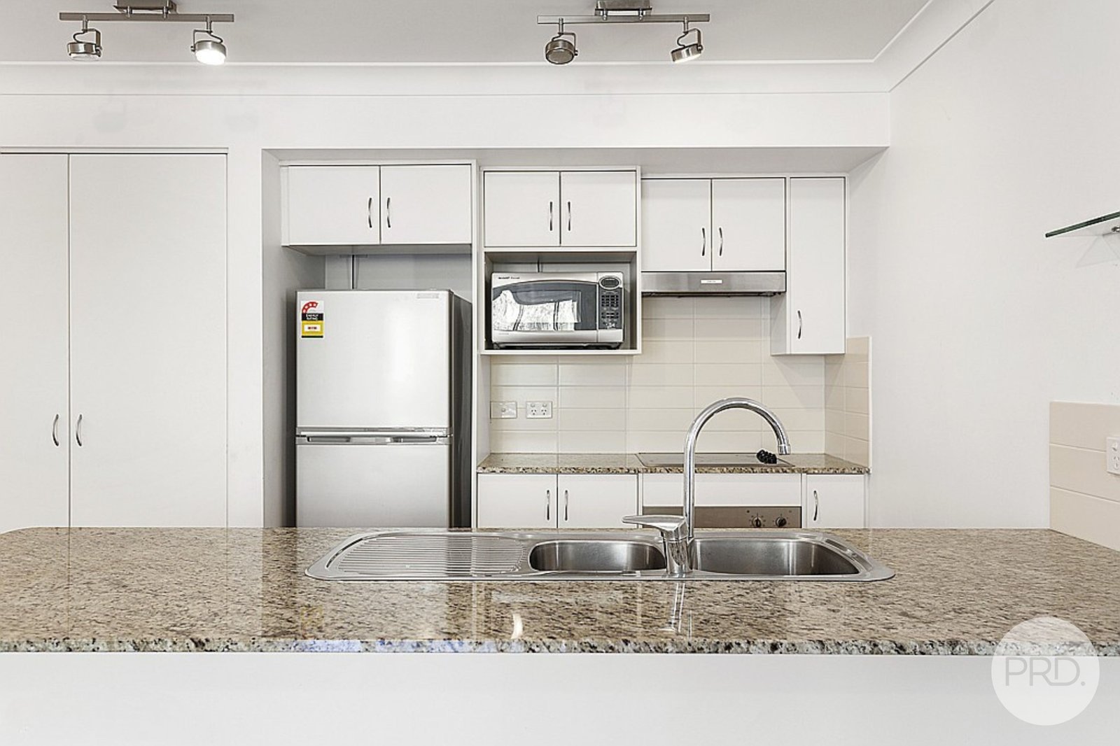 12/2 Shoal Bay Road NELSON BAY 3