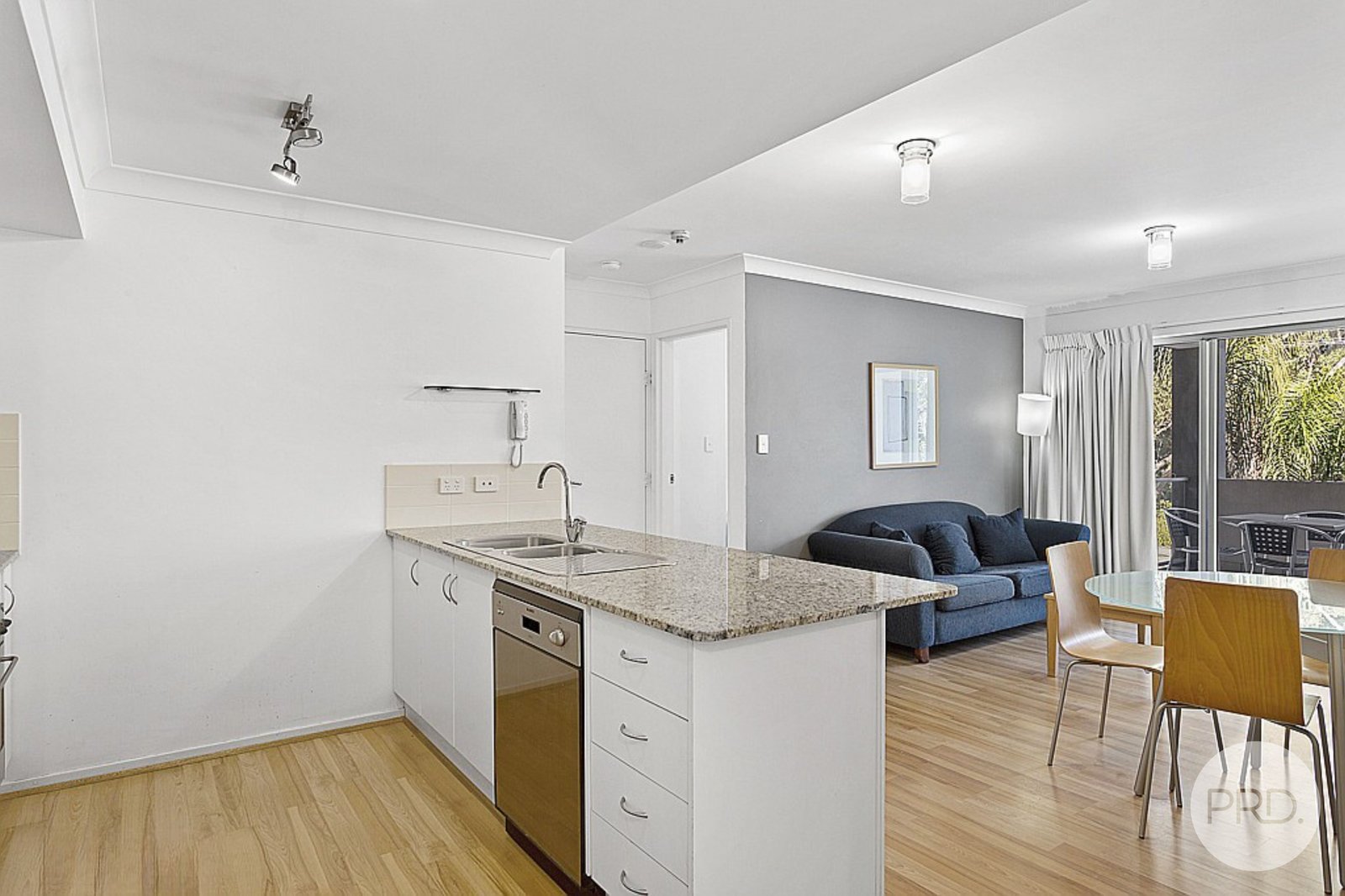 12/2 Shoal Bay Road NELSON BAY 4
