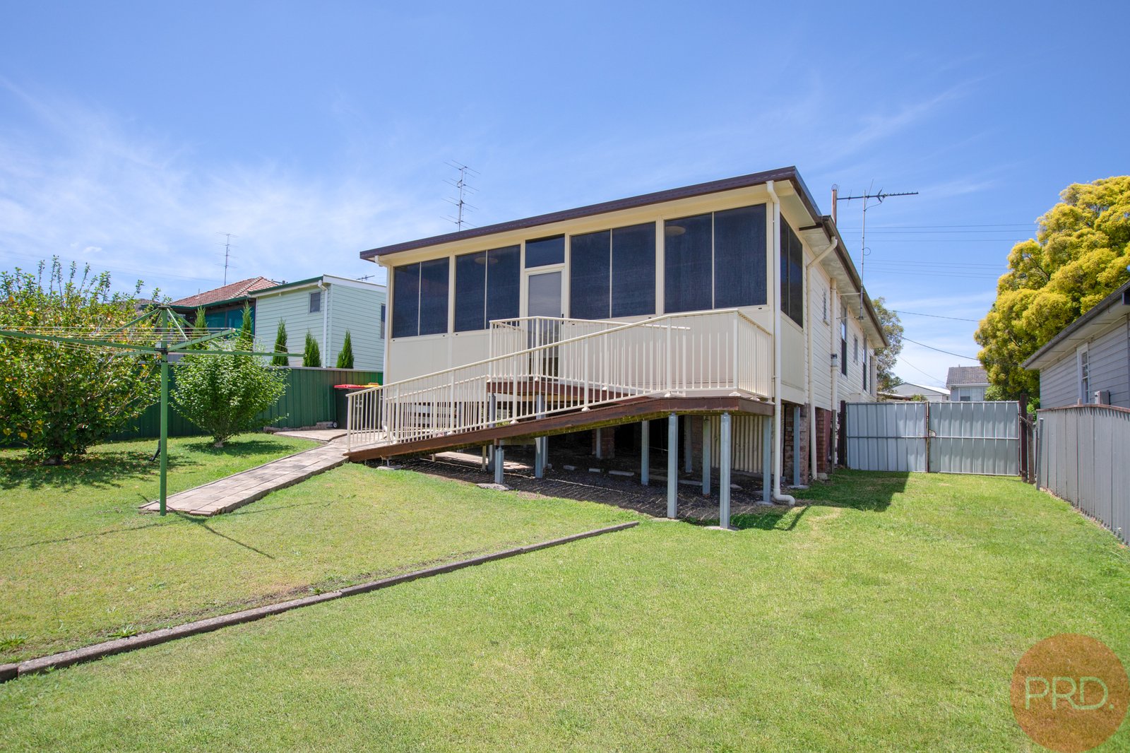 122 South Street RUTHERFORD 15