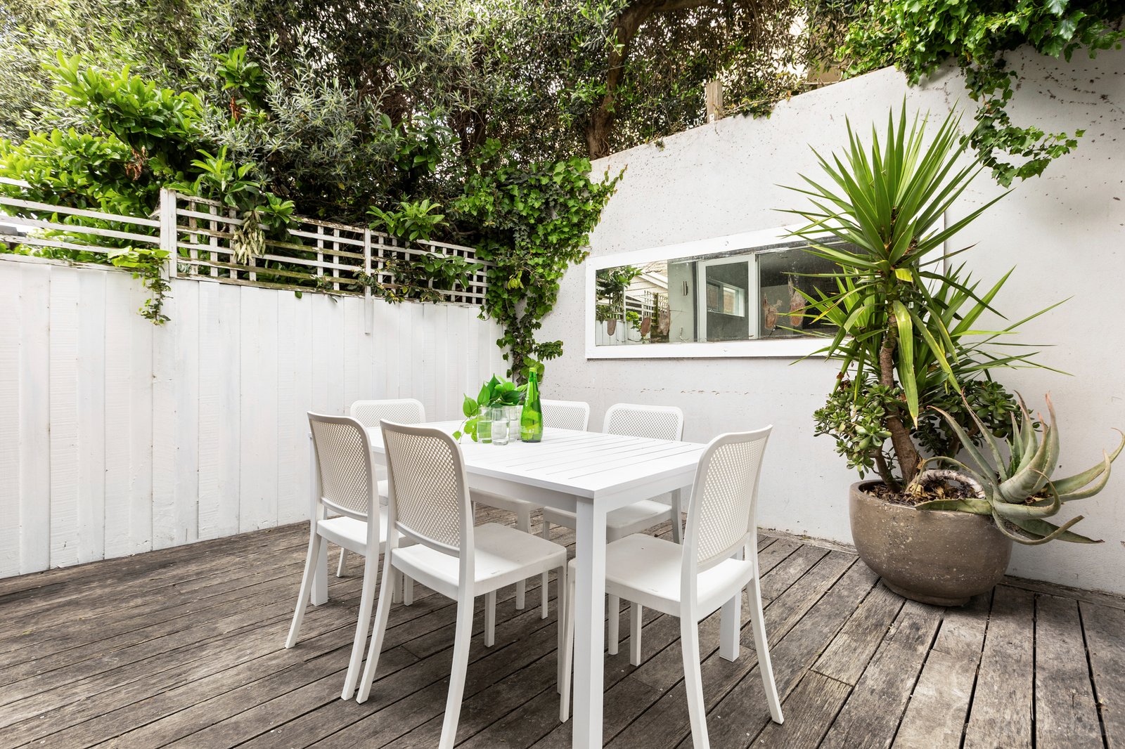 Real Estate and Property in 122 Surrey Road North, South Yarra, VIC