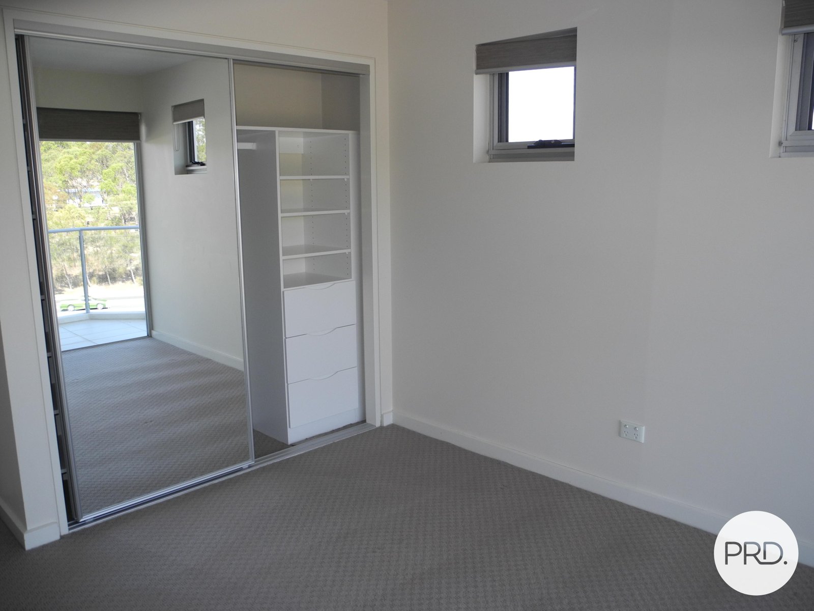 12/2 THE Promenade BOYNE ISLAND 14