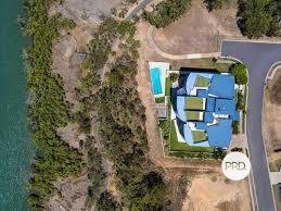 12/2 THE Promenade BOYNE ISLAND 24