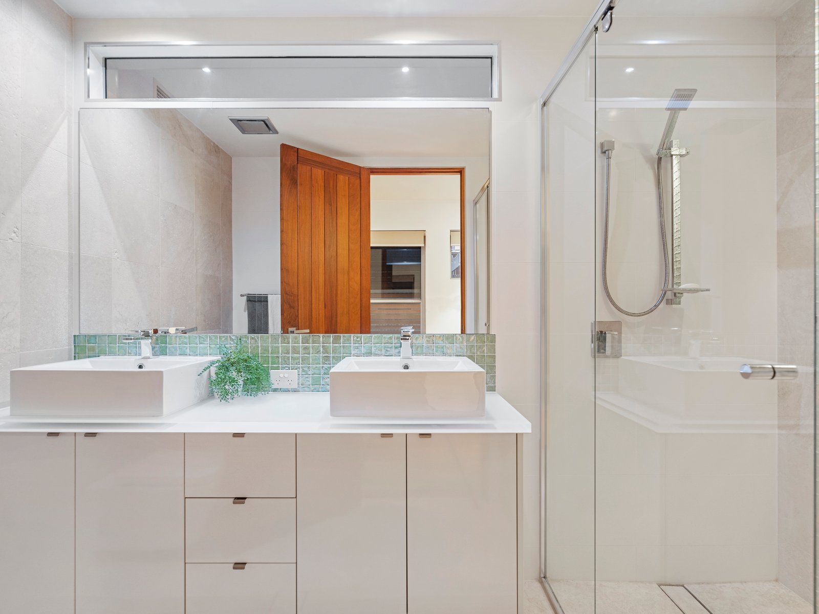 1/22 Third Avenue PALM BEACH 19