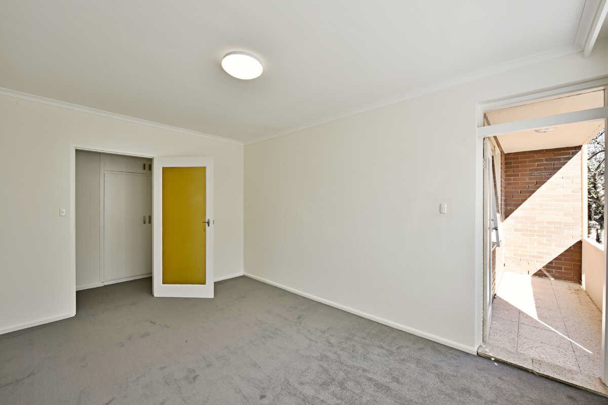 Gallery: 1/22 Ulupna Road