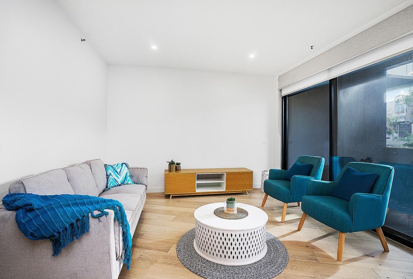Gallery: 12/2 Well Street