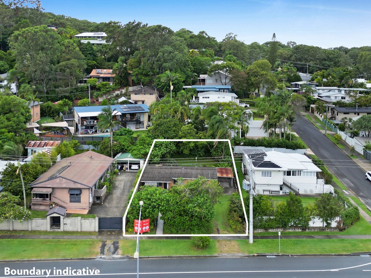 122 West Burleigh Road Burleigh Heads 1