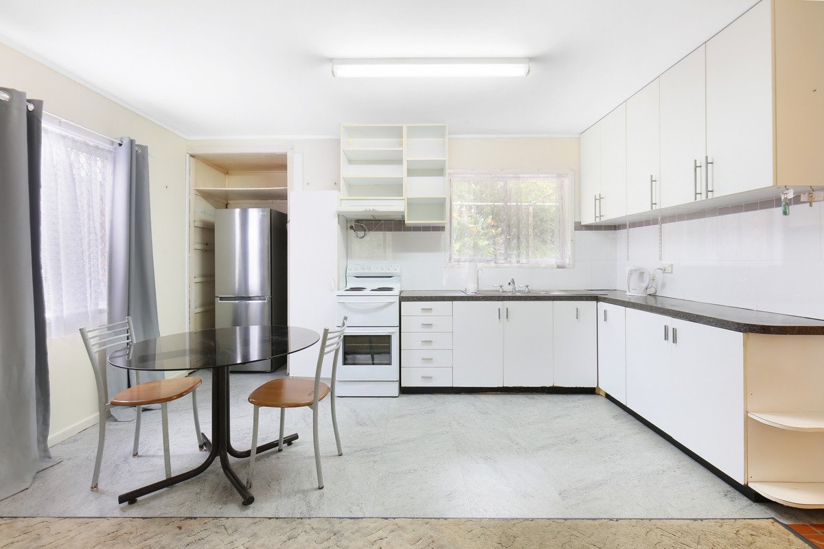 122 West Burleigh Road Burleigh Heads 4