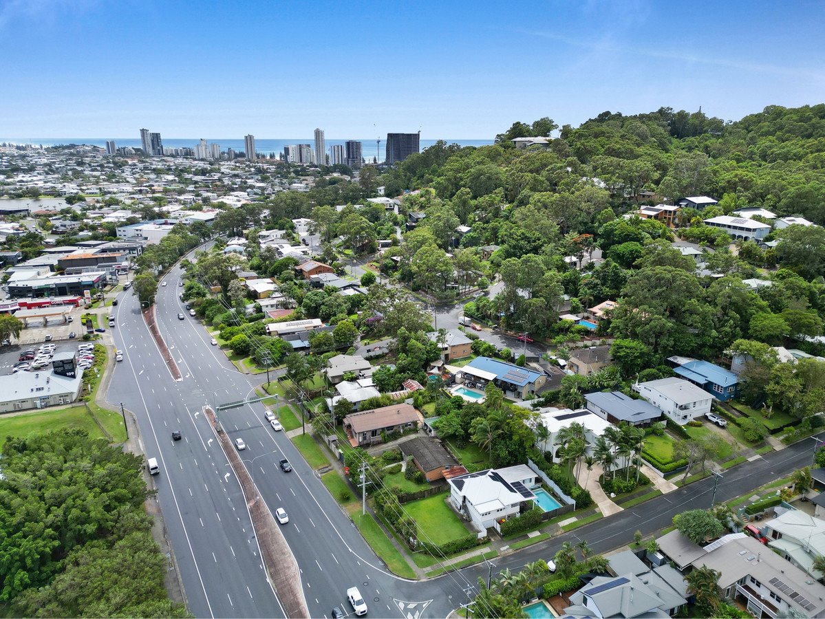 122 West Burleigh Road Burleigh Heads 13