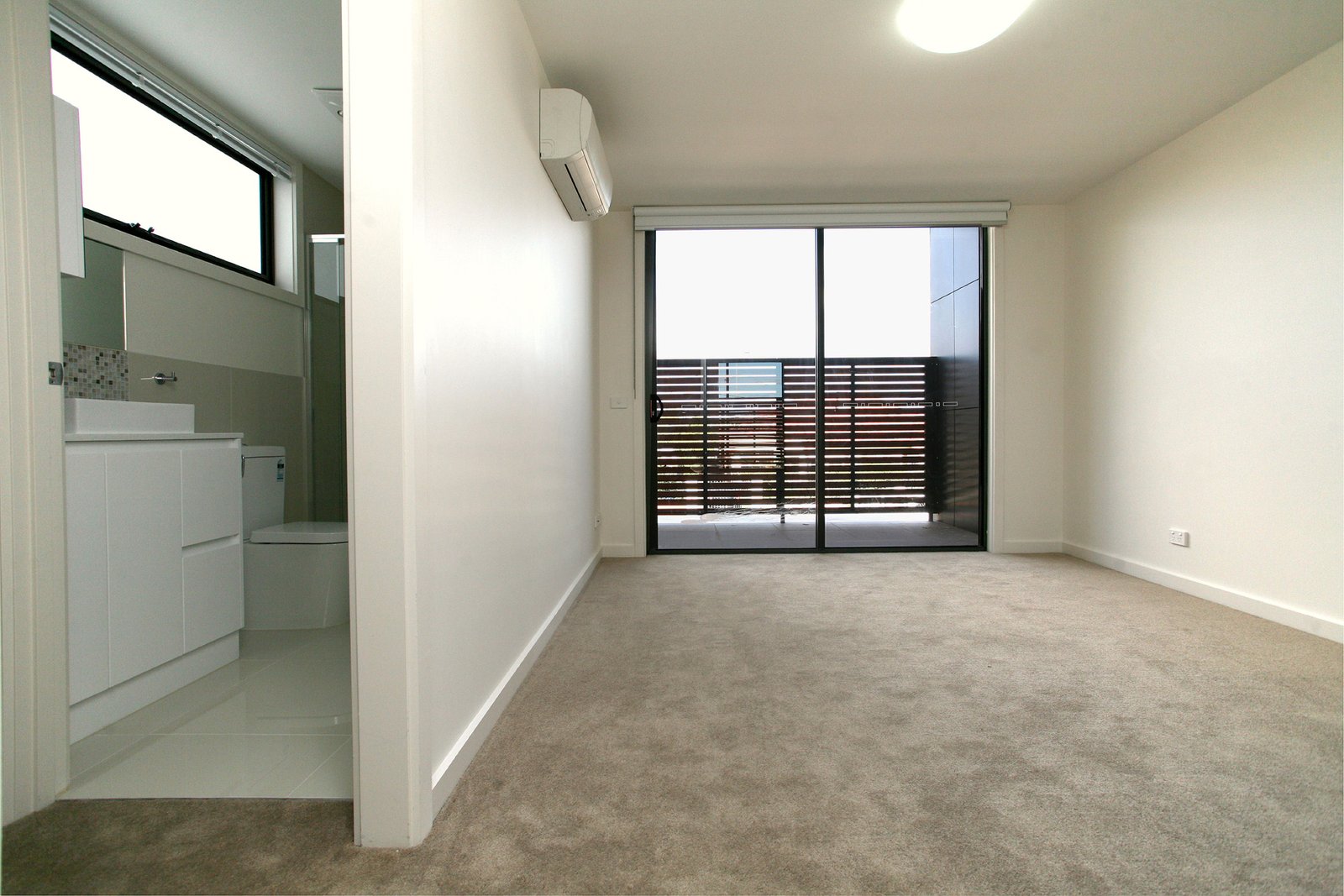 Gallery: 1/22 Woornack Road