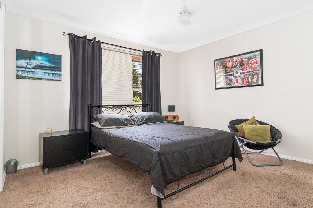 122 Wyndarra Way KOONAWARRA 9