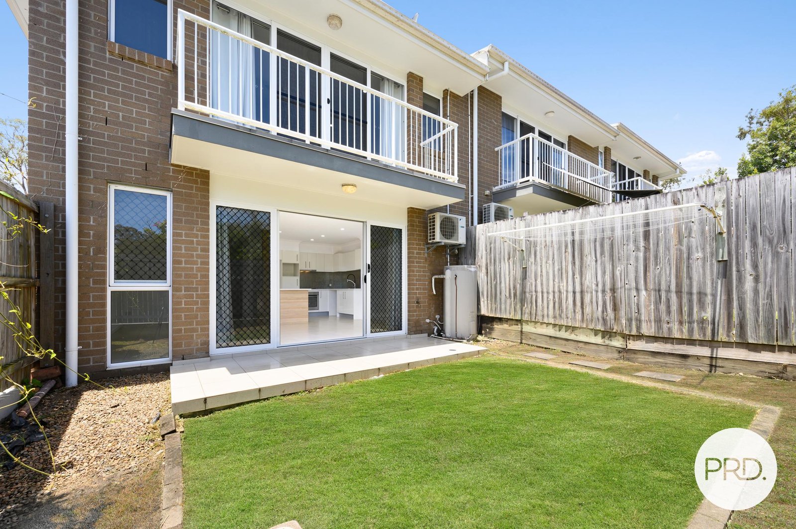 1/22 Yulia Street COOMBABAH 14