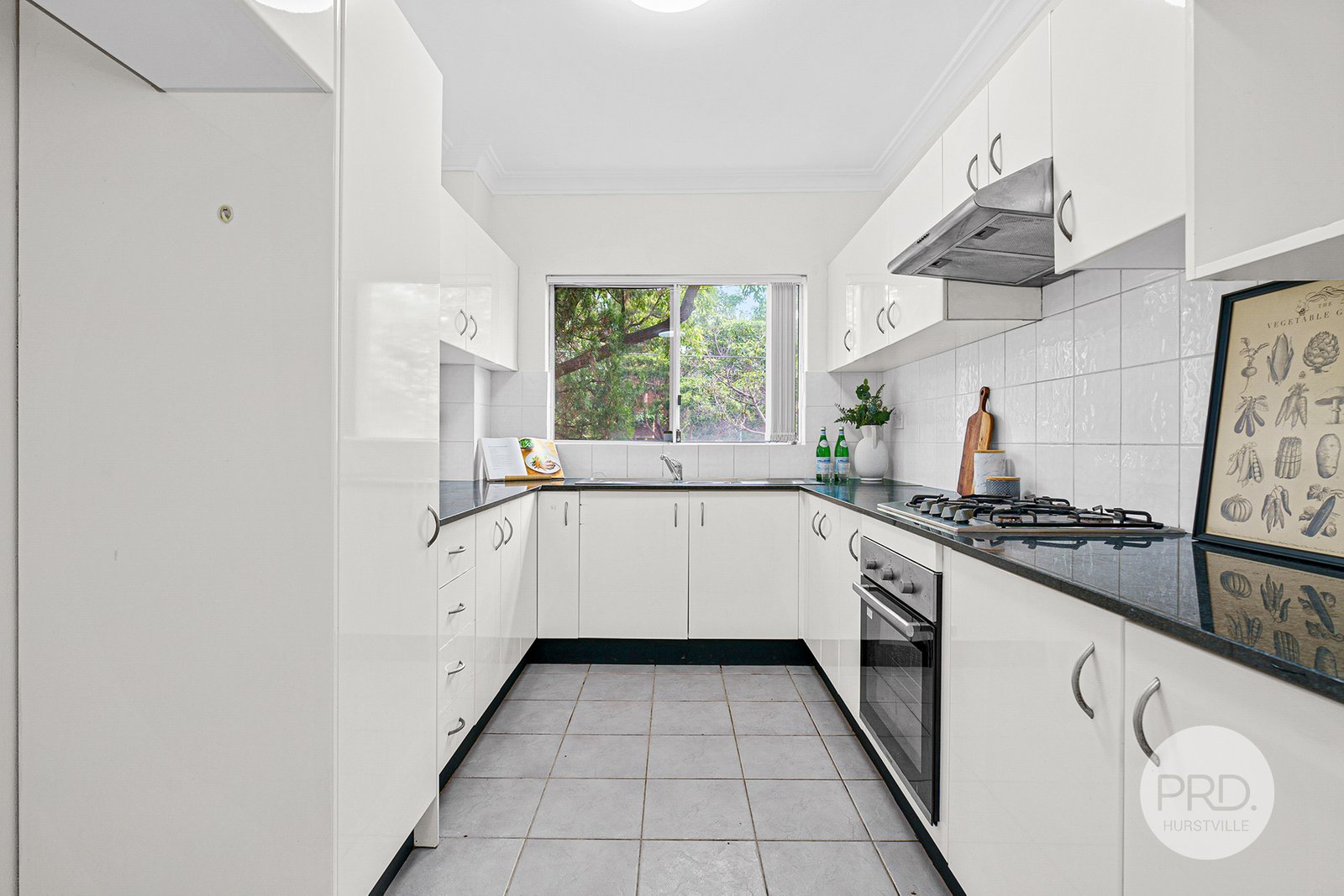 12/20-24 Dalcassia Street HURSTVILLE 3