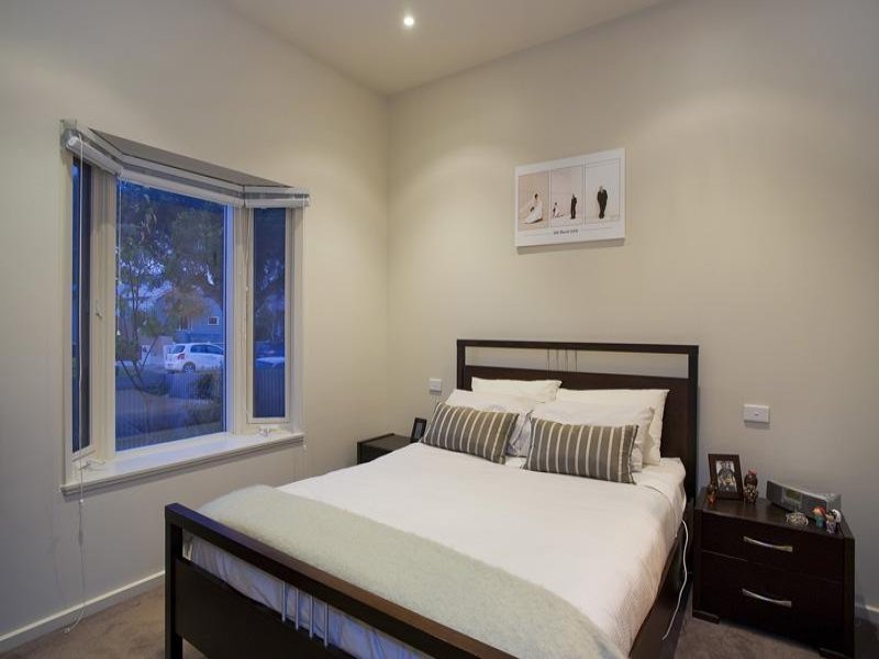 Gallery: 1/220 Verner Street