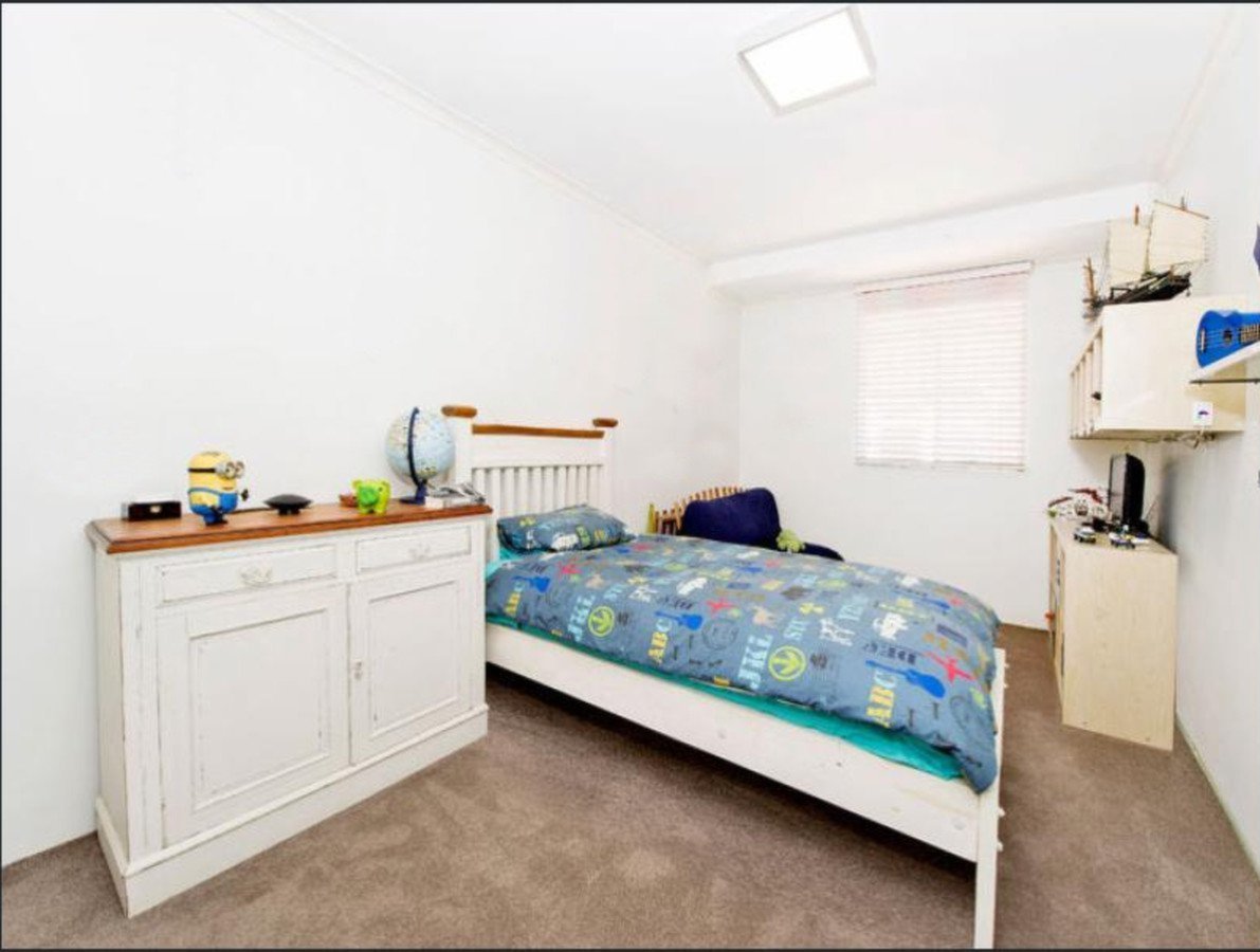 1/220 Victoria Road BELLEVUE HILL 4