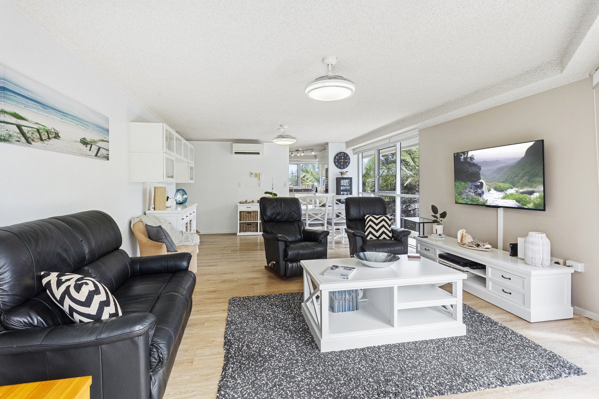 12/202 The Esplanade Burleigh Heads 4