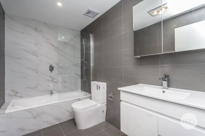 12/206-212 Great Western Highway KINGSWOOD 9