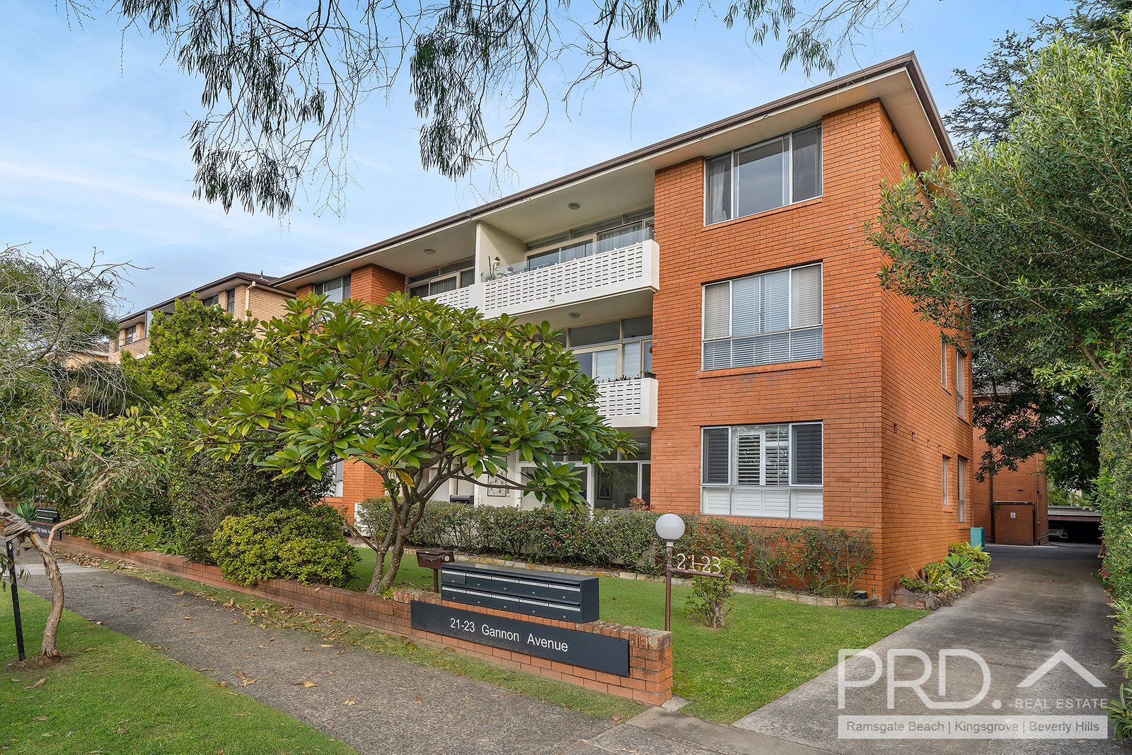 12/21-23 Gannon Avenue DOLLS POINT 1