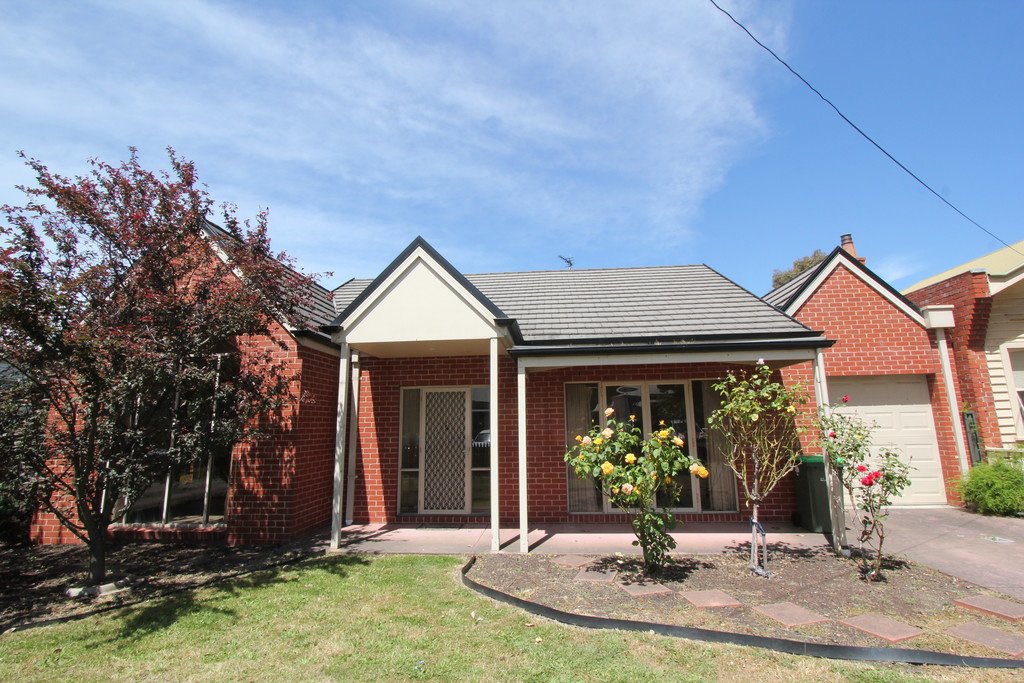 1/221 Dawson Street South BALLARAT CENTRAL 1