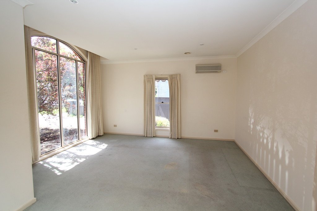 1/221 Dawson Street South BALLARAT CENTRAL 2