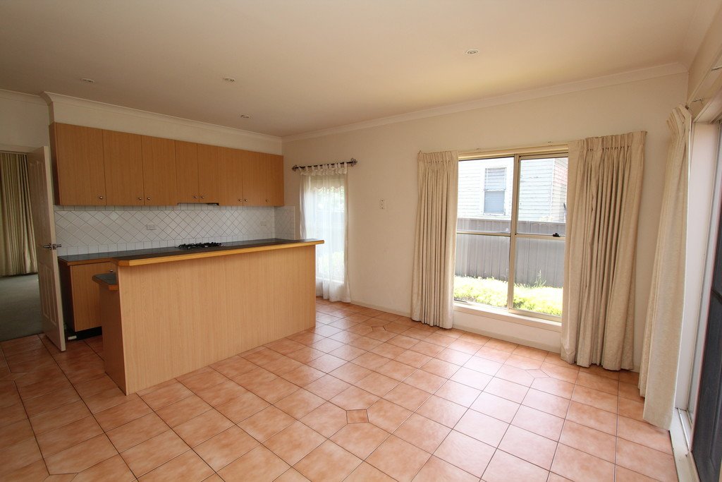 1/221 Dawson Street South BALLARAT CENTRAL 6