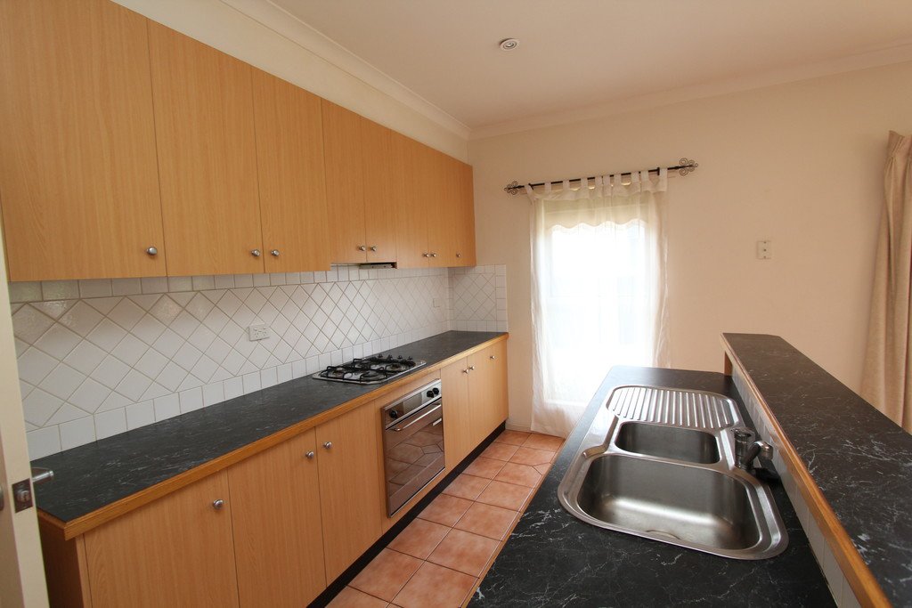 1/221 Dawson Street South BALLARAT CENTRAL 8