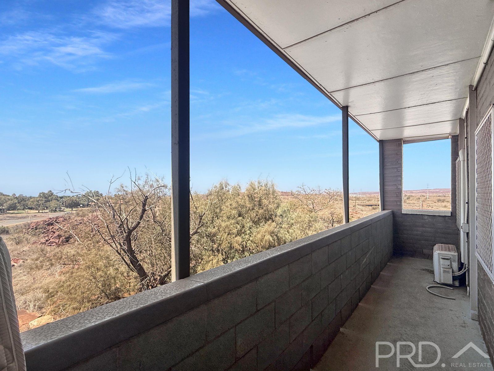 12/21 Hill Road DAMPIER 6