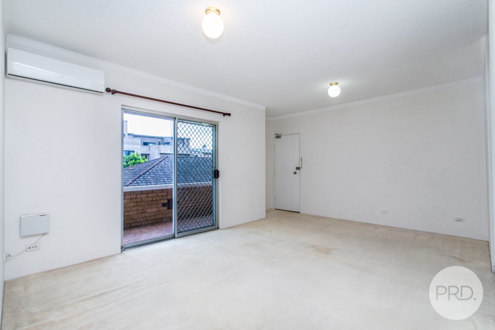 12/211 Derby Street PENRITH 4