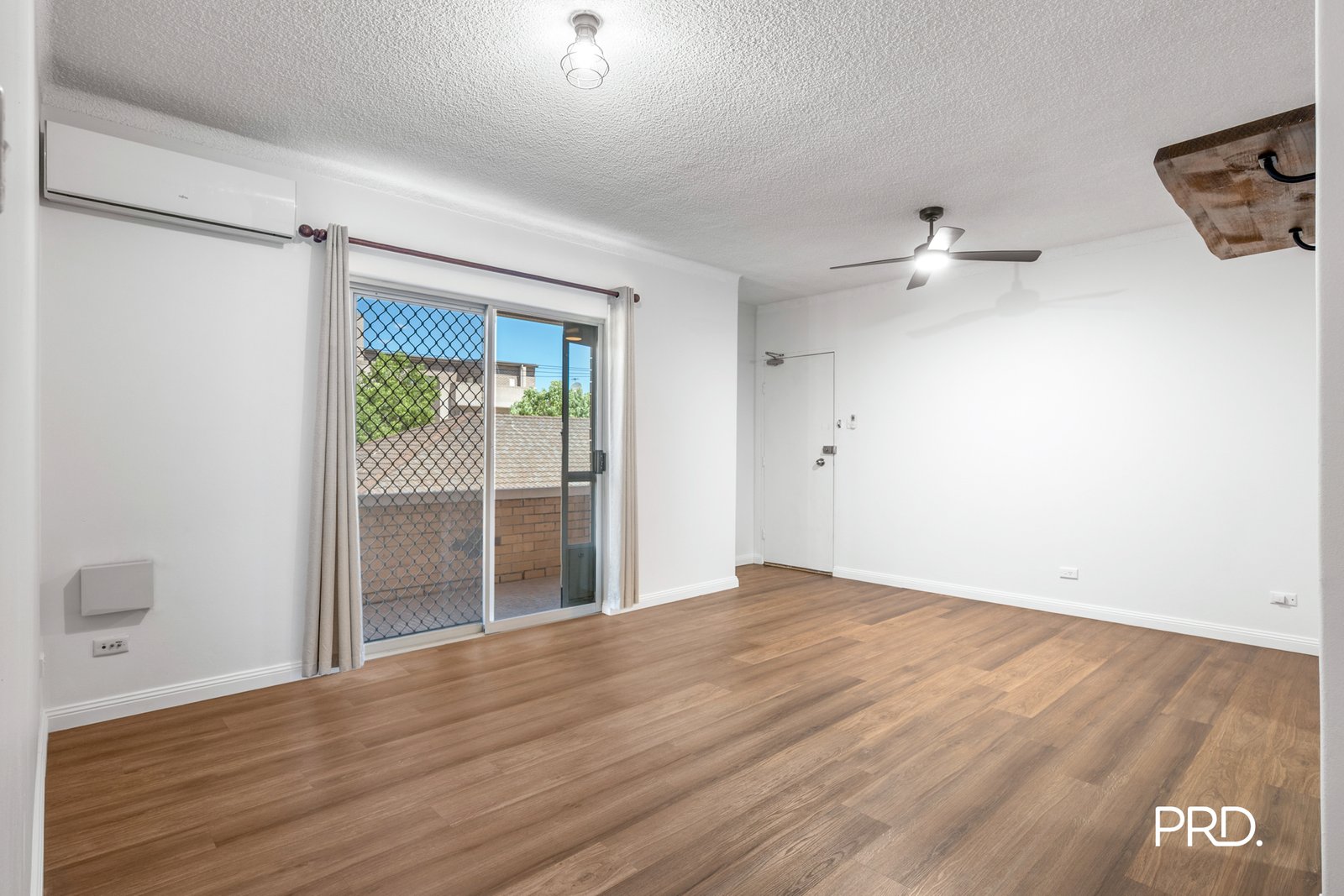 12/211 Derby Street PENRITH 2