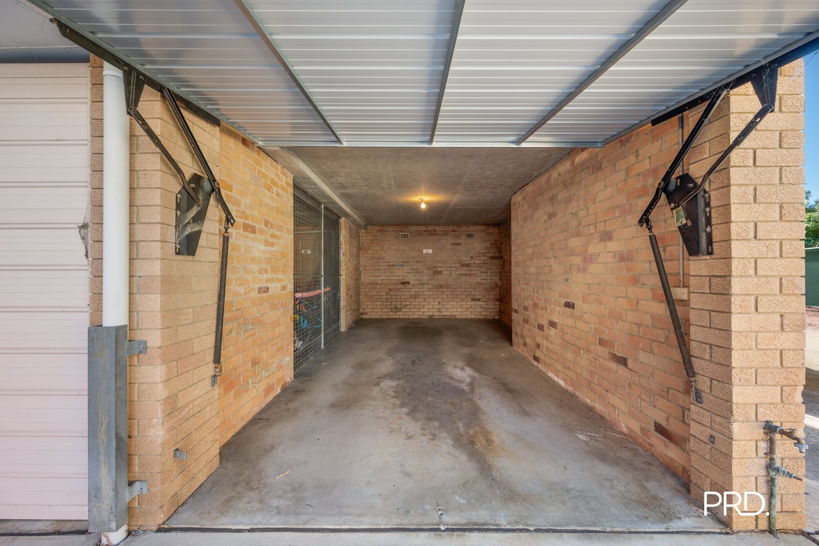 12/211 Derby Street PENRITH 11