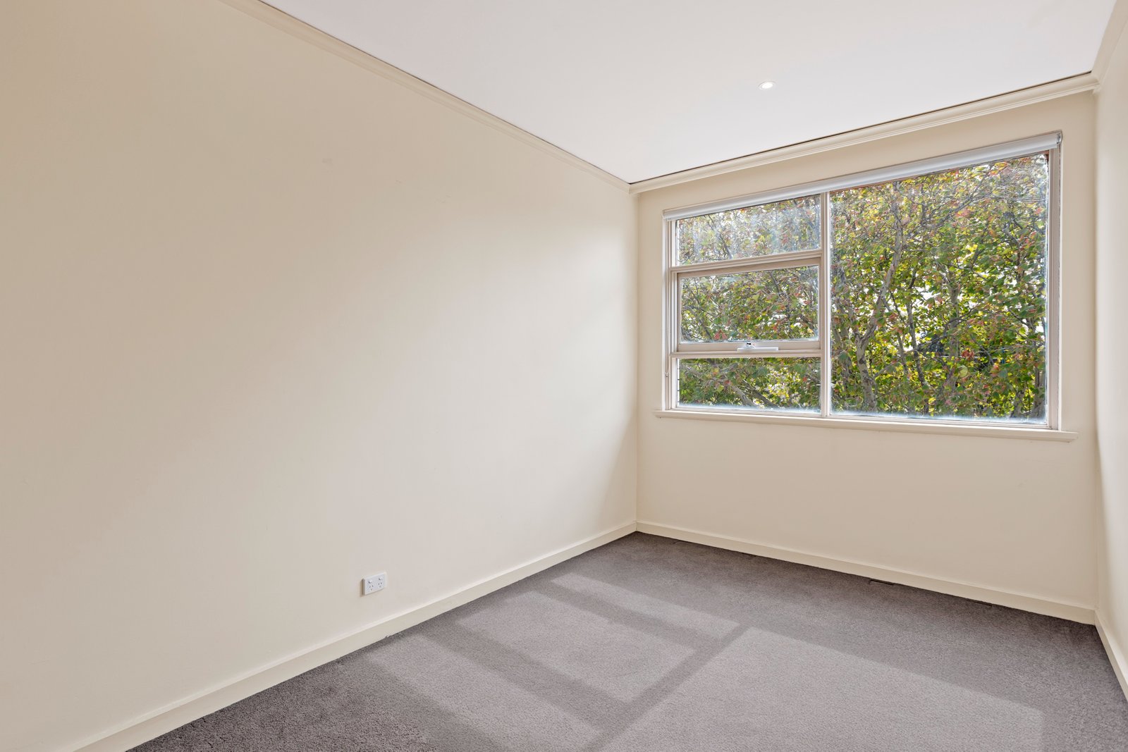 Real Estate and Property in 12/22 Allison Road, Elsternwick, VIC