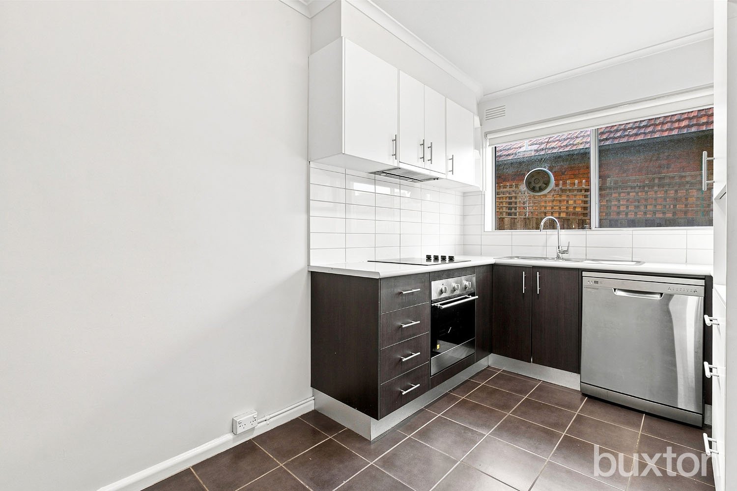 Gallery: 1/222 Balcombe Road
