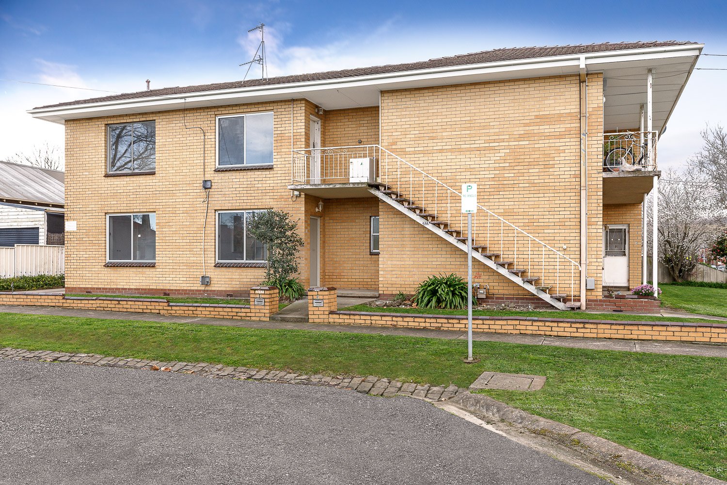 Gallery: 1/222 Drummond Street South