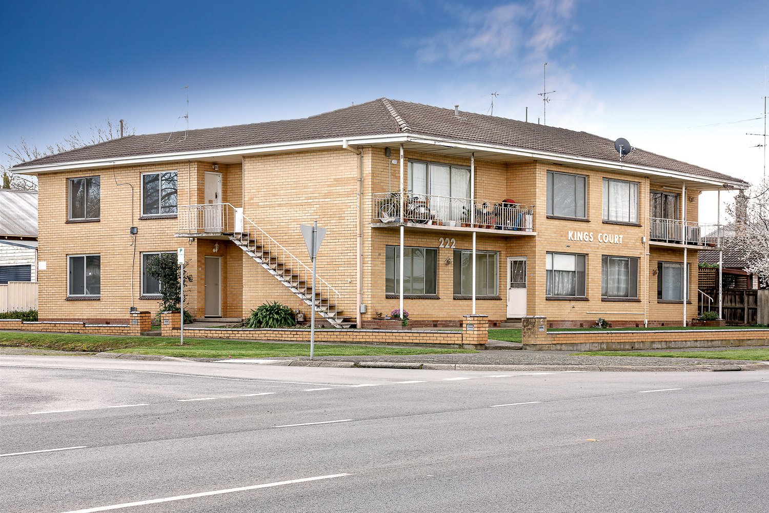 Gallery: 1/222 Drummond Street South