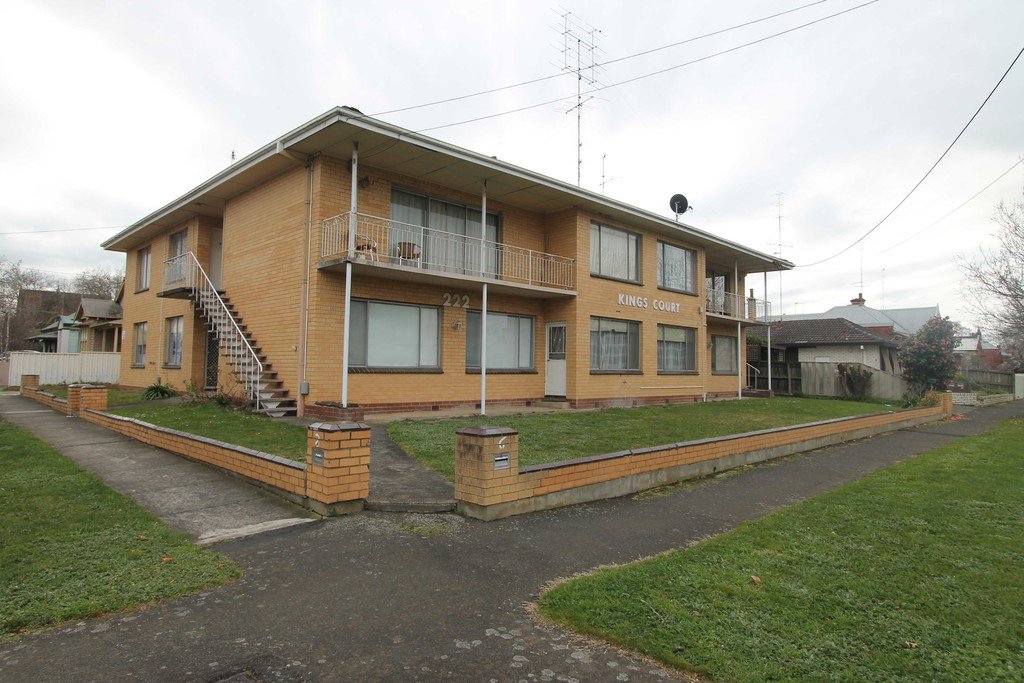 1/222 Drummond Street South BALLARAT CENTRAL 1