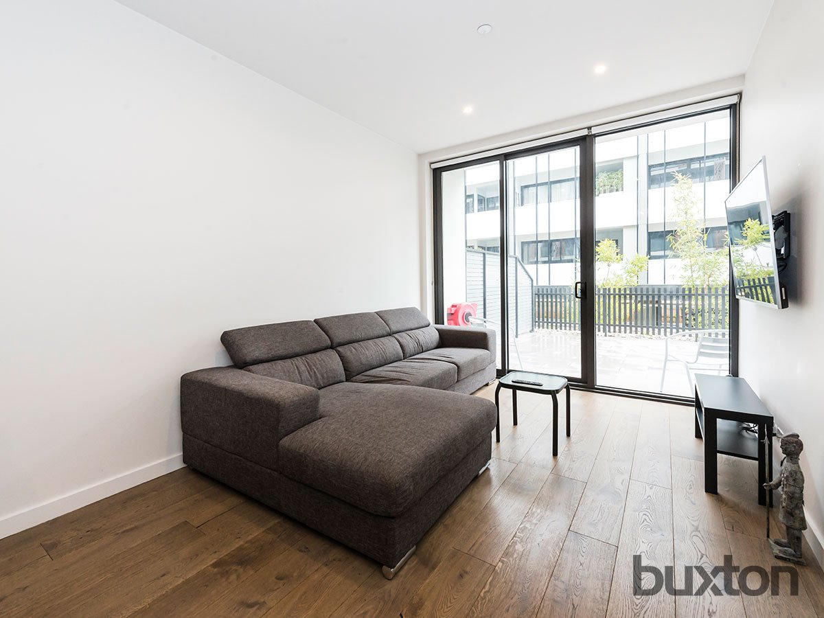 Gallery: 122/220 Bay Road