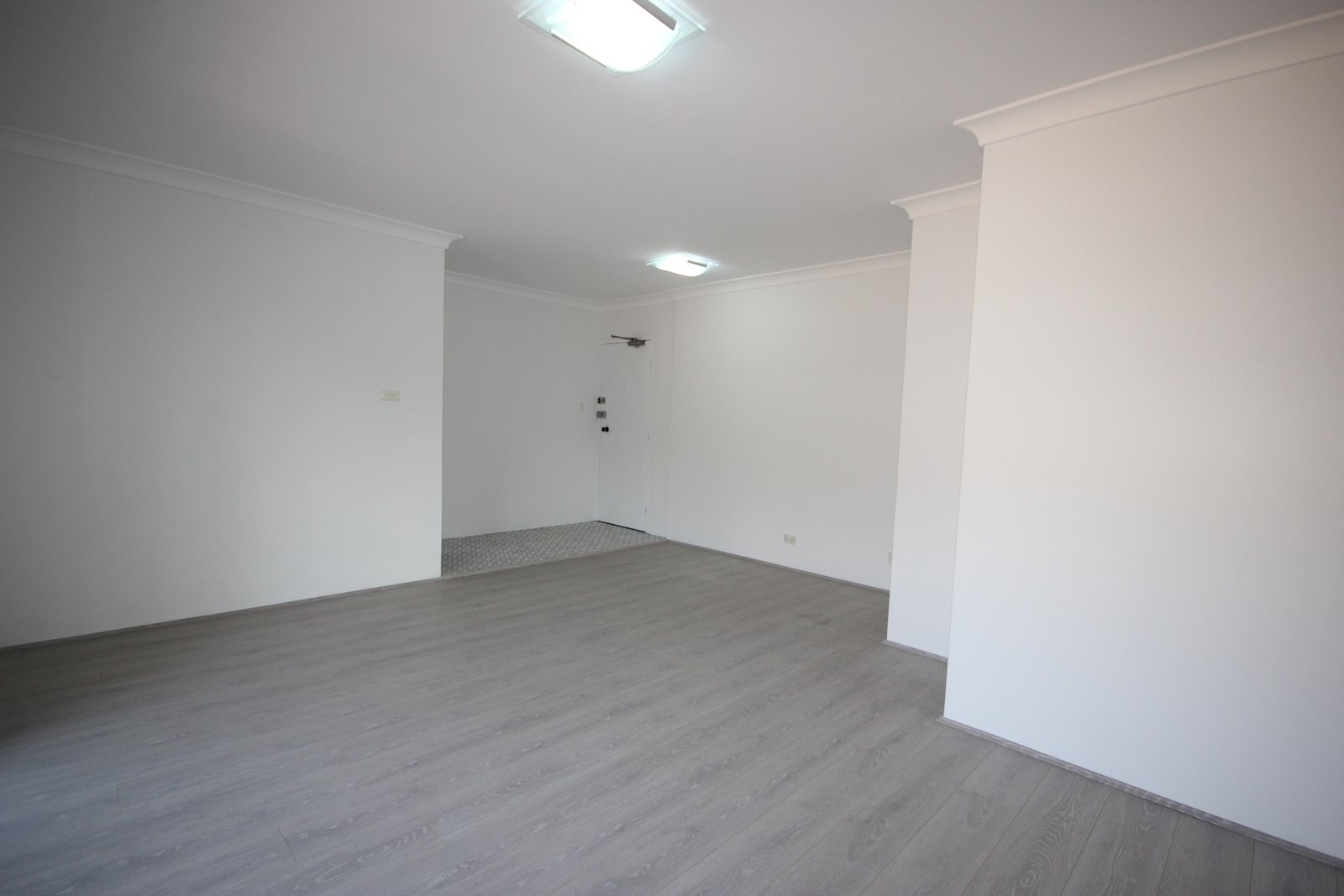 12/23-27 Gordon Street BRIGHTON-LE-SANDS 2