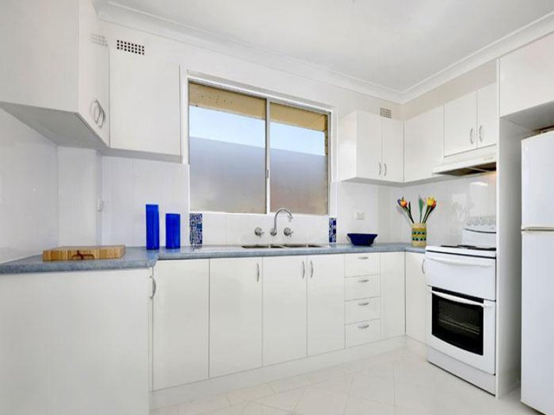 12/23-27 Oxford Street MORTDALE 3