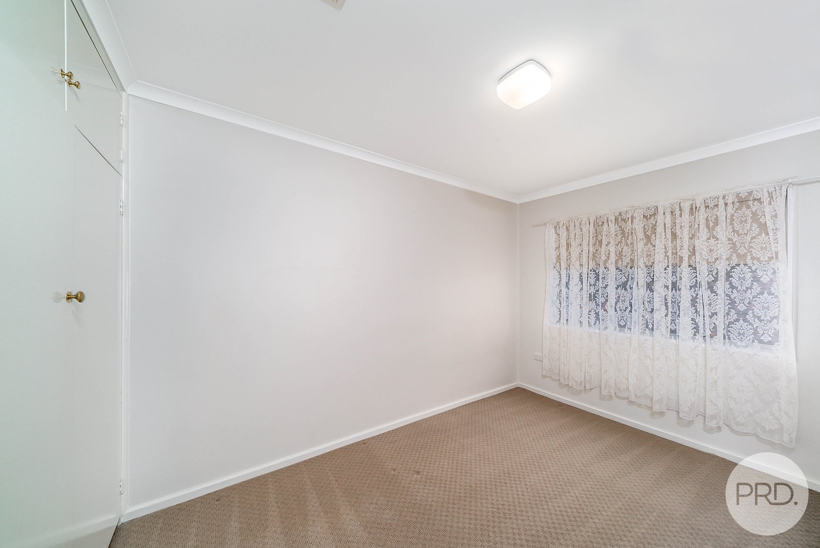 12/23 Day Street WAGGA WAGGA 7