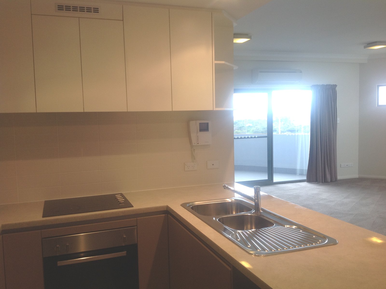 12/23 Junction Boulevard COCKBURN CENTRAL 7