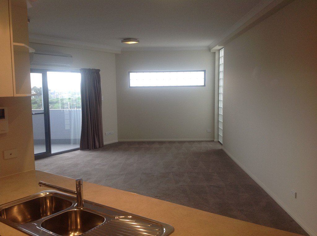 12/23 Junction Boulevard SUCCESS 4