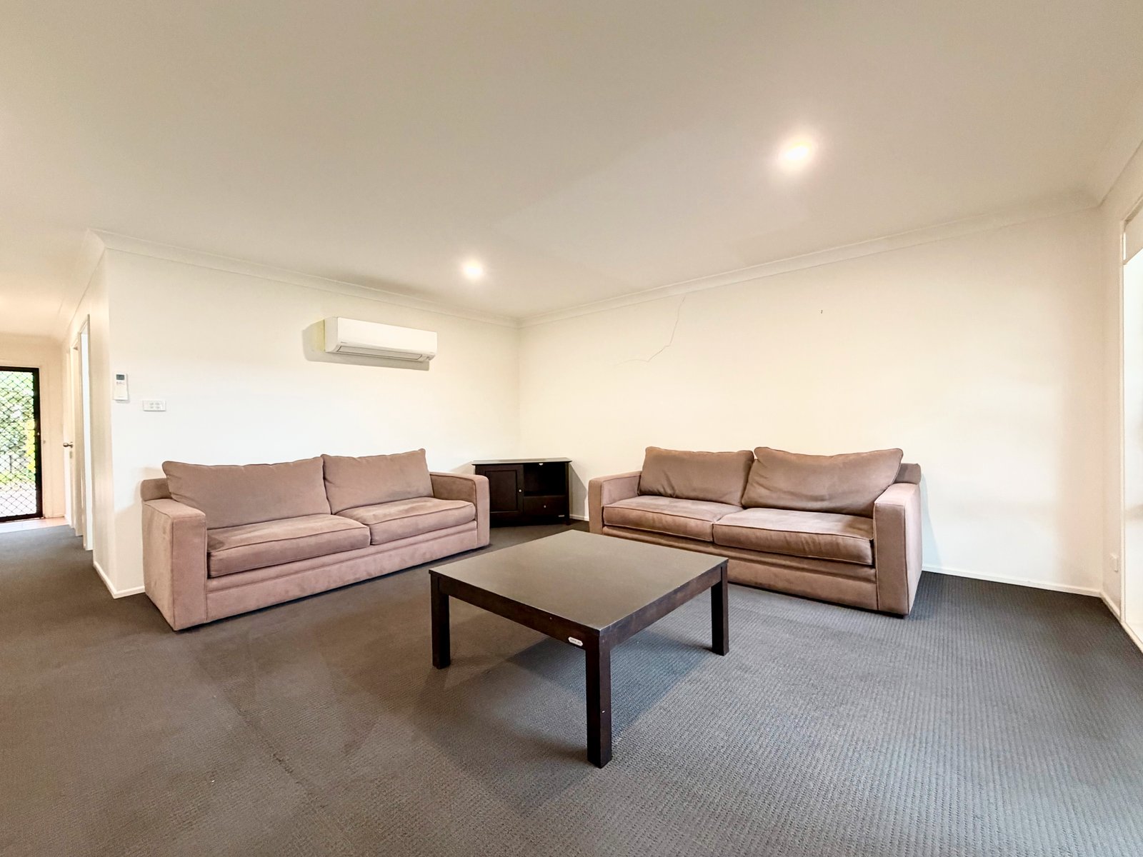 122/31 Horizons Drive SALAMANDER BAY 6