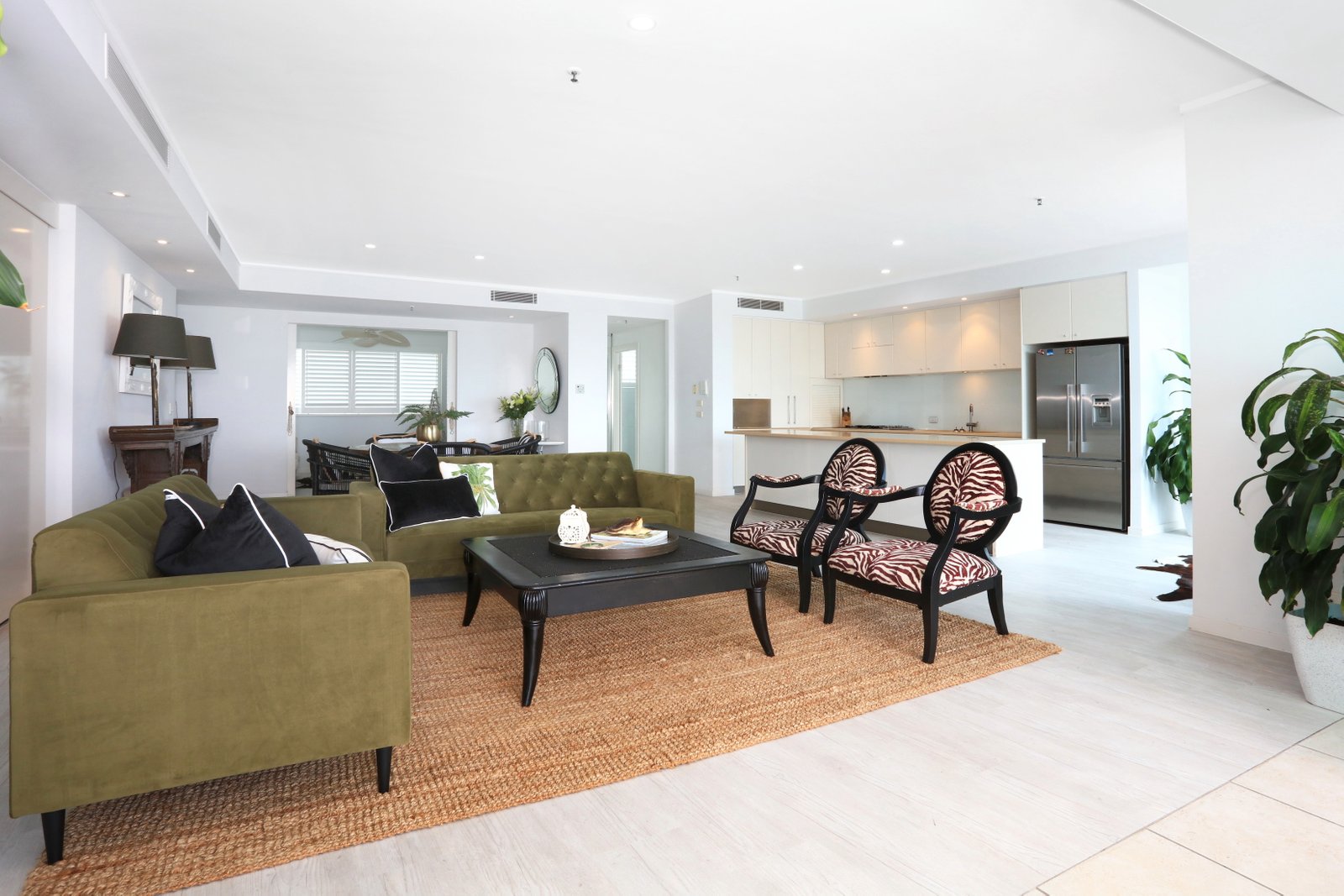 122/326 Marine Parade LABRADOR 6