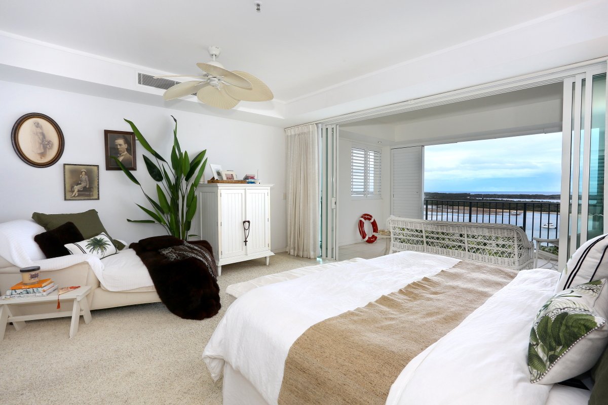 122/326 Marine Parade LABRADOR 11