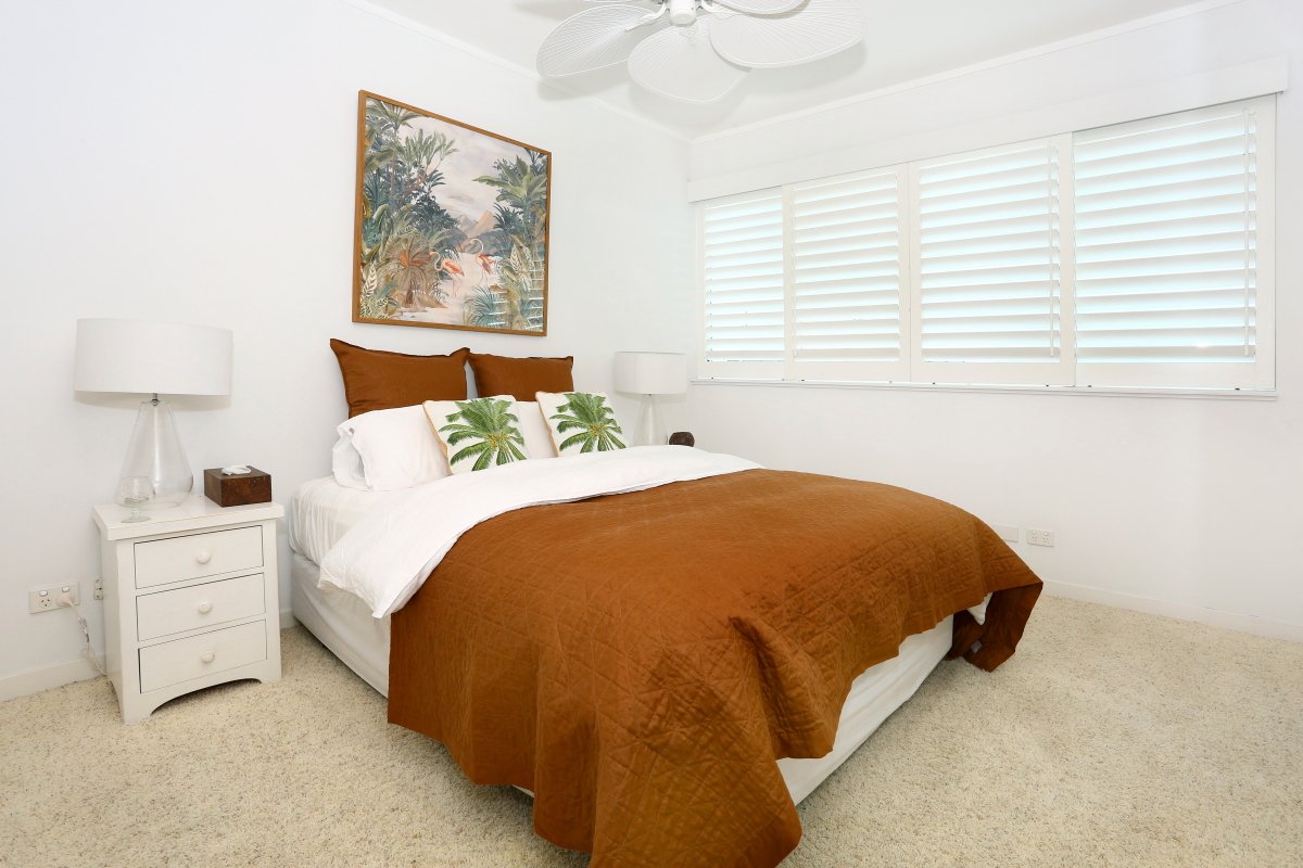 122/326 Marine Parade LABRADOR 17