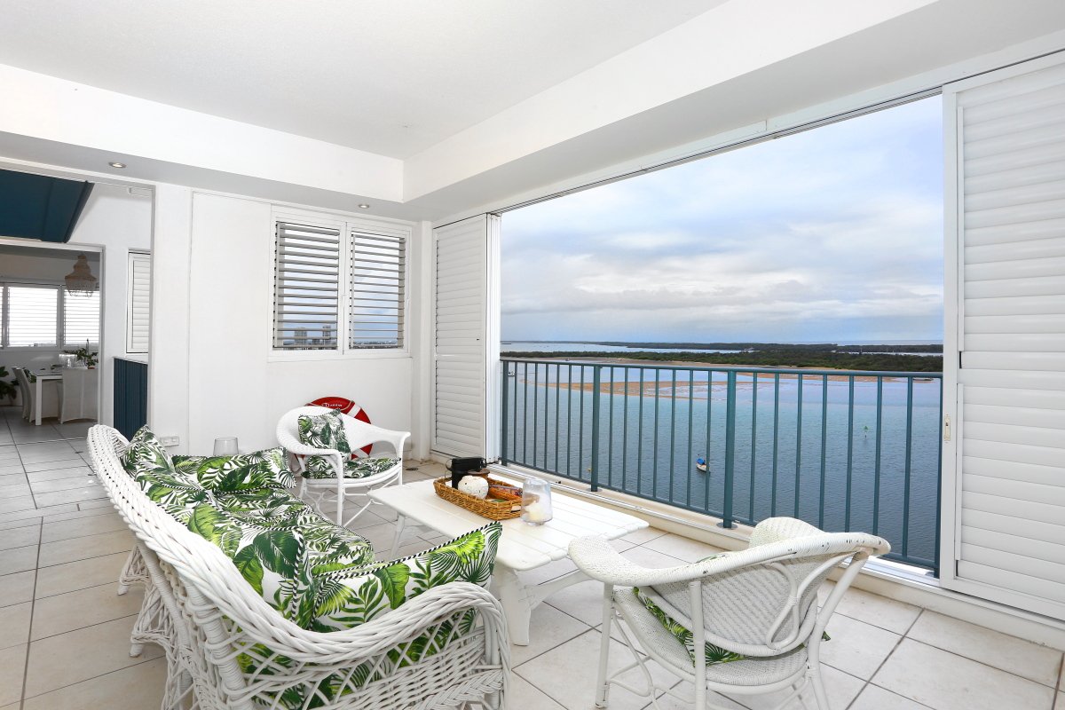 122/326 Marine Parade LABRADOR 24