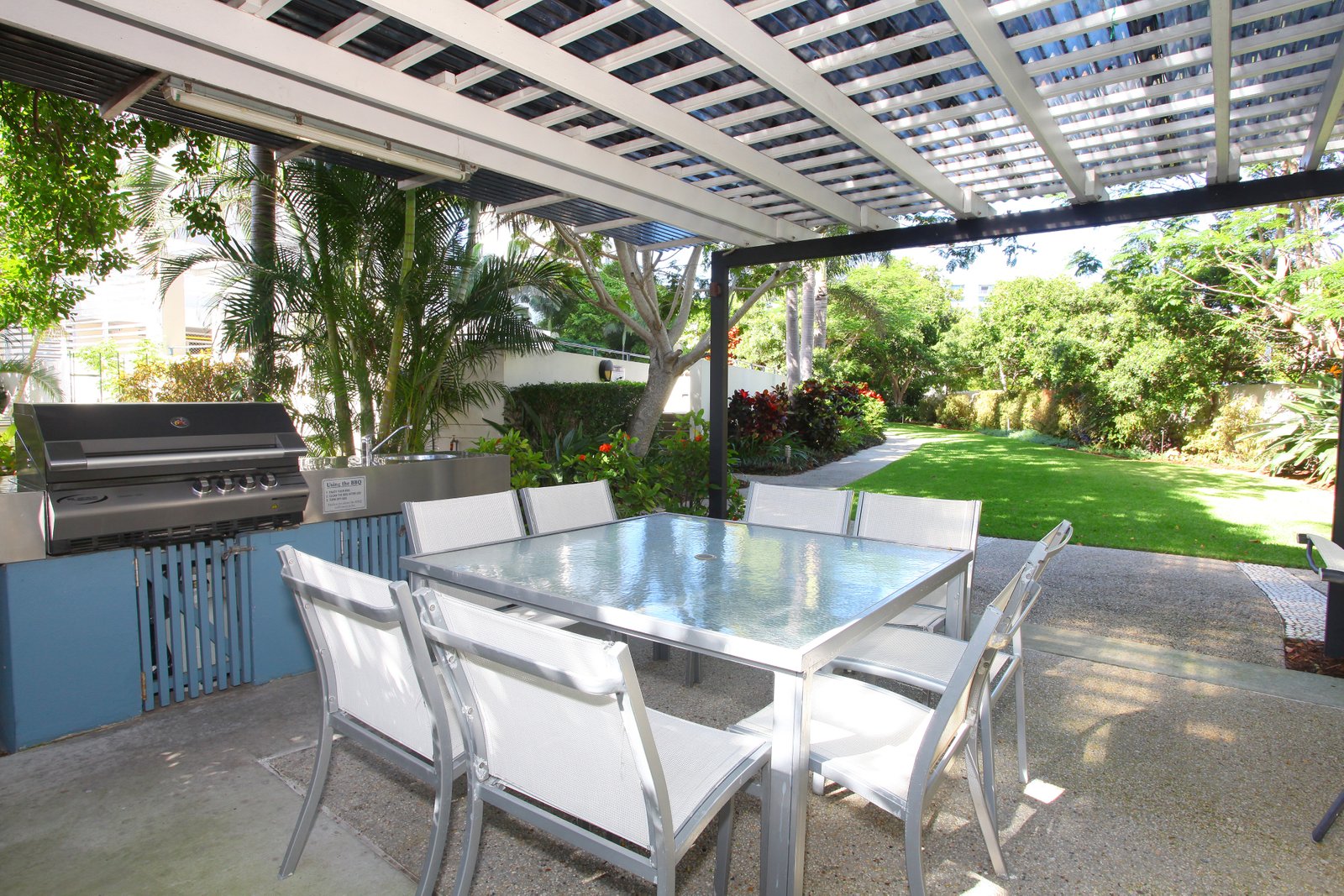 122/326 Marine Parade LABRADOR 31