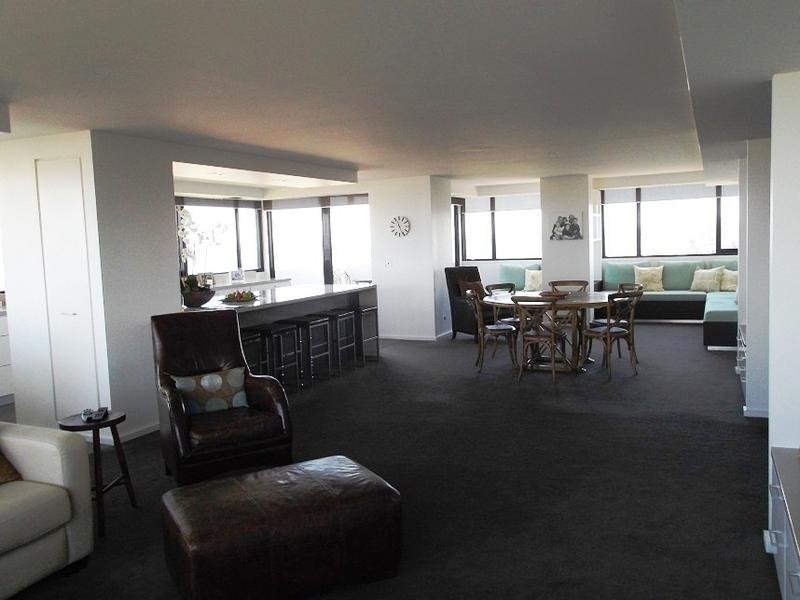 Gallery: 122/333 Beaconsfield Parade