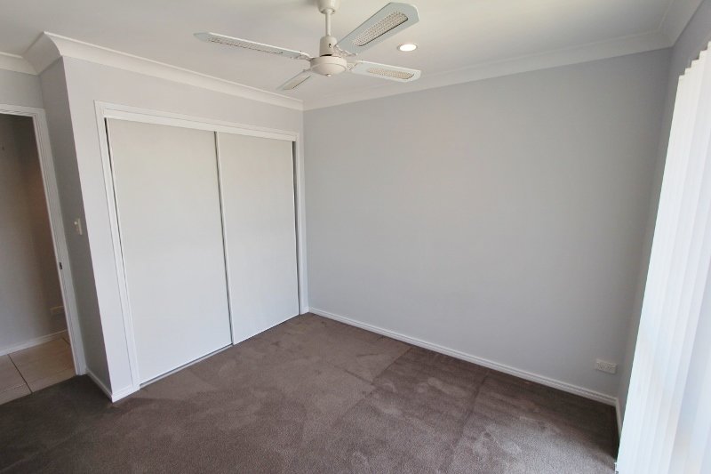 1/224 Billinghurst Cresccent  UPPER COOMERA 8