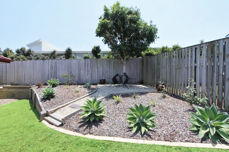 1/224 Billinghurst Cresccent  UPPER COOMERA 10